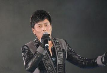 云飞和前妻为什么离婚：郭津彤是云飞的现任妻子吗