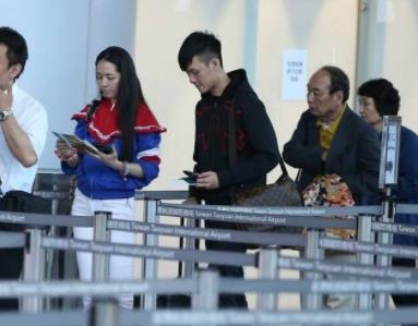 郭碧婷素颜现身无人识：这样的郭碧婷还是你的女神吗