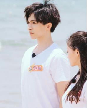 张雨薇和刘承林的关系：张雨薇竟是李现的女友