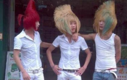 杀马特是什么意思：葬爱家族为什么解散了