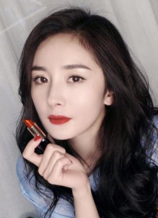 杨幂怎样当上明星:杨幂真实人品如何 杨幂怎样当上明星:杨幂真实人品如何