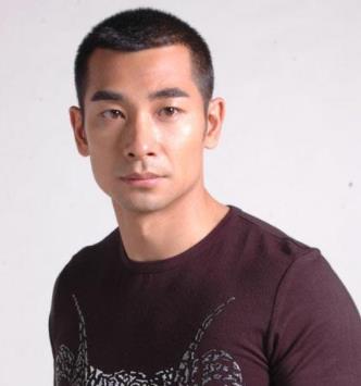 赵文卓甄子丹事件：赵文卓为什么不红