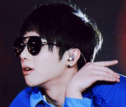 华晨宇初恋女友小羽毛:1.29张杰华晨宇事件怎么回事 华晨宇初恋女友小羽毛:1.29张杰华晨宇事件怎么回事