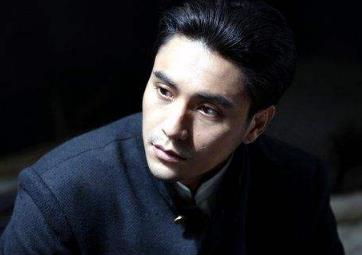 陈坤和赵薇为什么绝交:谢霆锋为什么不打陈坤 陈坤和赵薇为什么绝交:谢霆锋为什么不打陈坤