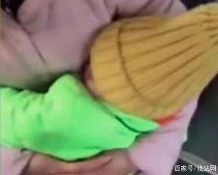 1岁婴儿坐车收费 是否合法：面对这种情况如何处理