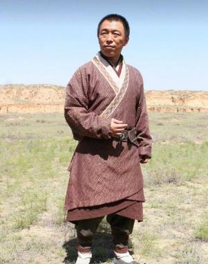 孙红雷调侃黄渤丑帅：网友笑称你只比黄渤稍好一些