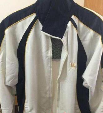 奇怪31岁儿子为何扮高中生:母子二人入戏太深 奇怪31岁儿子为何扮高中生:母子二人入戏太深