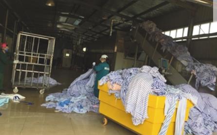 卧底三甲医院洗涤厂画面肮脏不堪