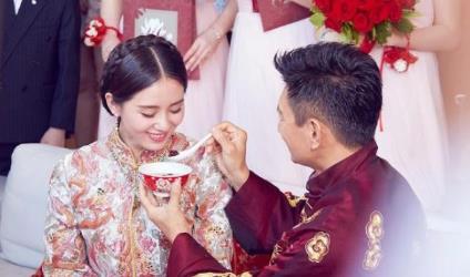 刘诗诗预产期曝光预计在今年5月，吴妈说将迎男孙