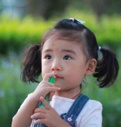 适合短发小女孩的扎头发方法,女儿童个性发型大全