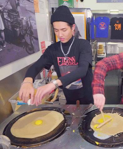 吴亦凡录制向往的生活，最新路透图已出高糊生图依然帅气