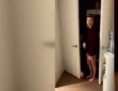 比伯晒婚后生活,海莉露大长腿,夫妻生活甜死人 比伯分享婚后视频,海莉大长腿吸睛