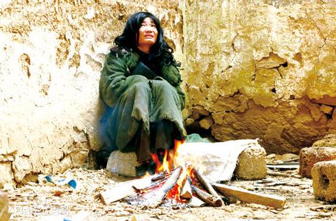 杨锁饿死家中:父母溺爱成错