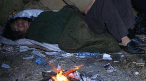 杨锁饿死家中:父母溺爱成错