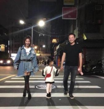 阮经天和杨谨华什么关系:杨谨华男友是谁