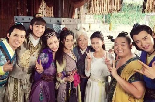 校草丁野参演《哪吒与杨戬》:校草丁野父母是谁