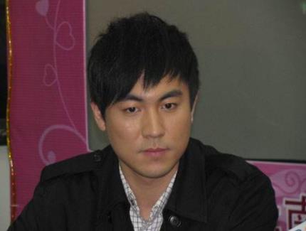 谭俊彦为家庭放弃内地事业:TVB力捧四部剧男一号