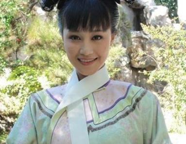 蓝盈莹个人资料简介:蓝盈莹高颜值源自妈妈