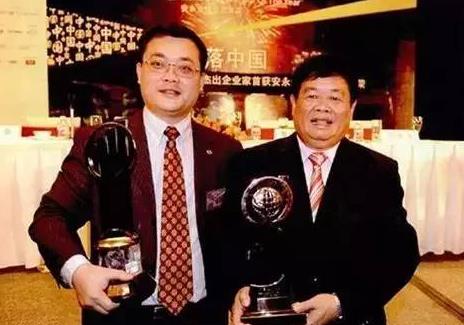 曹德旺长子不想接班:次子曹代腾不足以继位