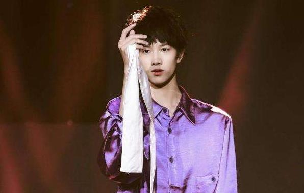 敖子逸为什么不在时代少年团,敖子逸为什么叫三爷 敖子逸为什么不在时代少年团,敖子逸为什么叫三爷