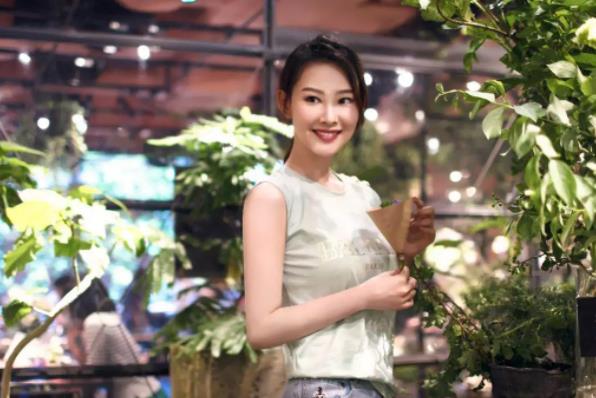 李昕岳的男友是谁,李昕岳身高体重 李昕岳的男友是谁,李昕岳身高体重