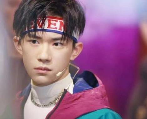 易烊千玺是哪里人及重庆哪里的,易烊千玺是哪国的旅游形象代言人 易烊千玺是哪里人及重庆哪里的,易烊千玺是哪国的旅游形象代言人