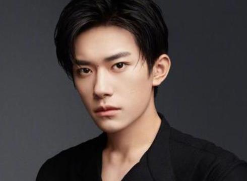 易烊千玺是哪里人及重庆哪里的,易烊千玺是哪国的旅游形象代言人 易烊千玺是哪里人及重庆哪里的,易烊千玺是哪国的旅游形象代言人