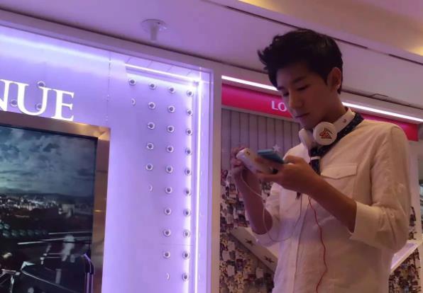 边嘉威的女朋友是谁,边嘉威是几线演员