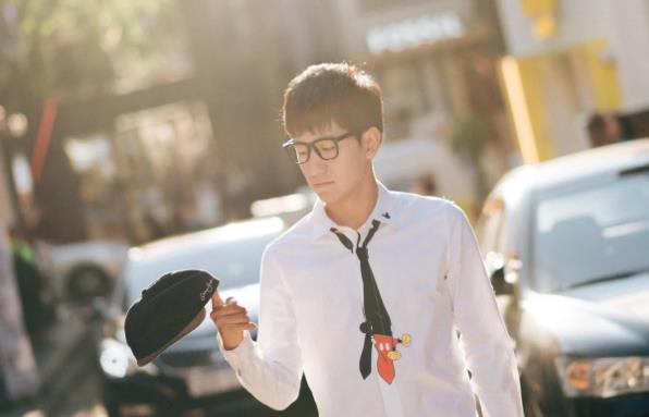 边嘉威的女朋友是谁,边嘉威是几线演员