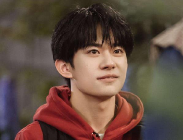 易烊千玺的歌曲大全名单,易烊千玺代表歌曲 易烊千玺的歌曲大全名单,易烊千玺代表歌曲