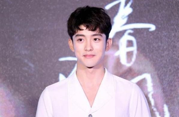 陈奕龙为什么不火,陈奕龙是什么星座 陈奕龙为什么不火,陈奕龙是什么星座