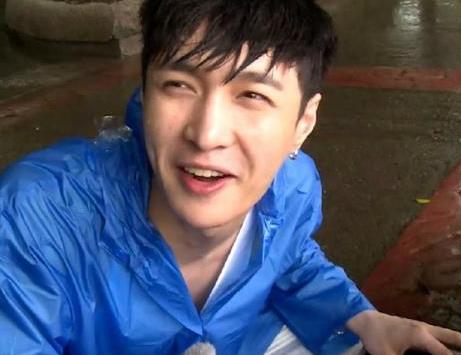 张艺兴是富二代吗，张艺兴是哪个组合