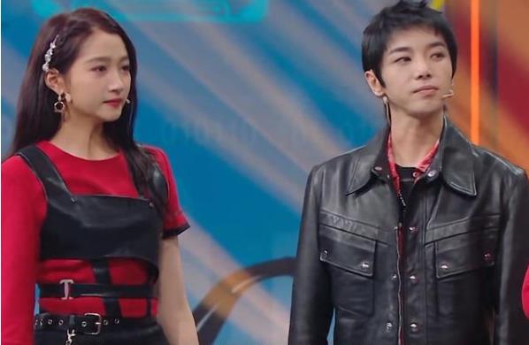 华晨宇和关晓彤谁高,华晨宇个人资料介绍女朋友 华晨宇和关晓彤谁高,华晨宇个人资料介绍女朋友