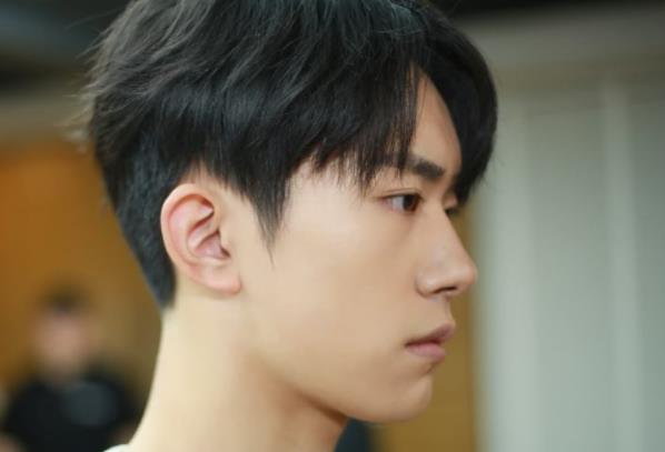 易烊千玺电视剧排行榜,易烊千玺个人资料家庭