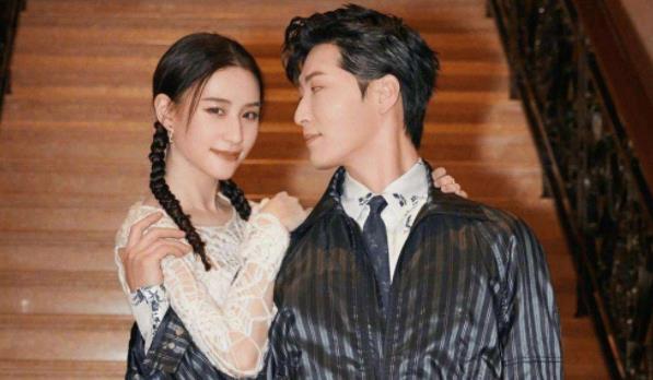 窦骁何超莲怎样认识的,窦骁何超莲结婚了吗 窦骁何超莲怎样认识的,窦骁何超莲结婚了吗