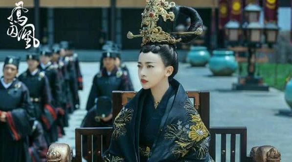 吴谨言关晓彤凤囚凰,吴谨言在凤囚凰演的谁 吴谨言关晓彤凤囚凰,吴谨言在凤囚凰演的谁