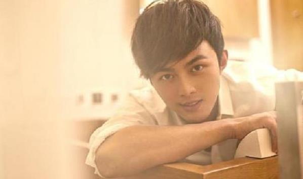 叶祖新女友叫什么,叶祖新多大年龄