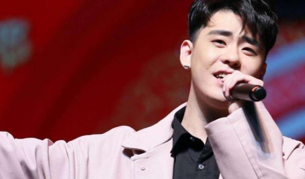 张云雷现在有女朋友么,张云雷多大年龄 张云雷现在有女朋友么,张云雷多大年龄