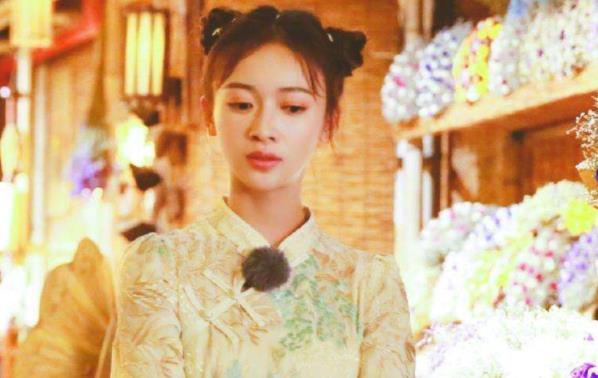 吴谨言素颜皮肤这么好,吴谨言长得好看吗