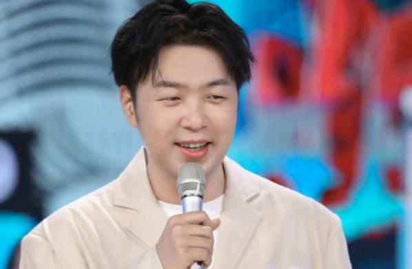 杜海涛女朋友叫什么名字,杜海涛是哪一年的