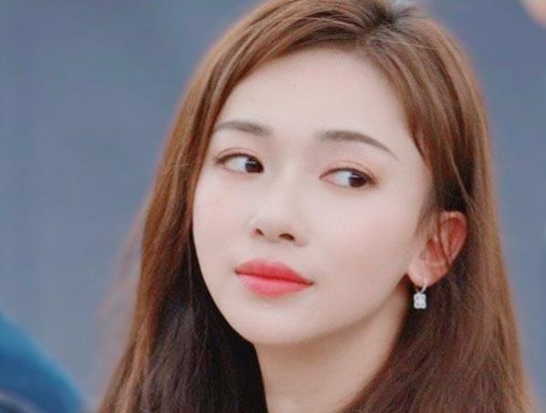 吴谨言为什么没火起来,演员吴谨言的个人资料