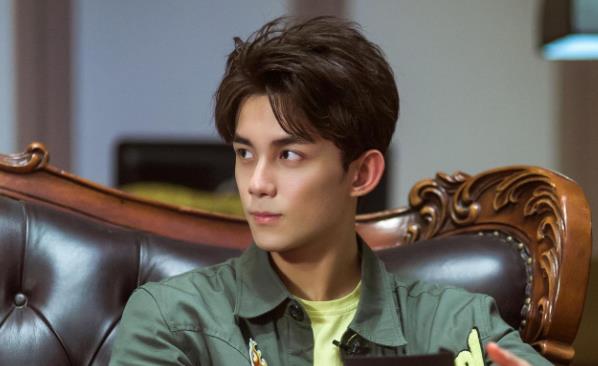 吴磊有女朋友是真的吗,吴磊现在多少岁