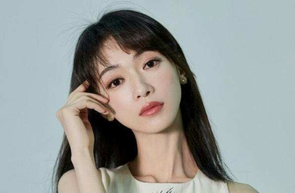 吴谨言现在火吗,吴谨言是几线演员