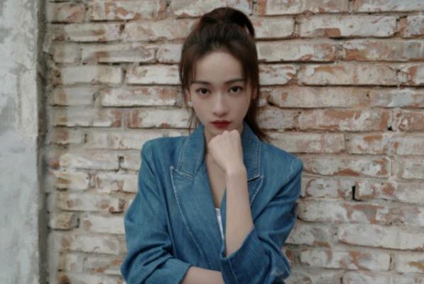 吴谨言真的好瘦,吴谨言体重70斤