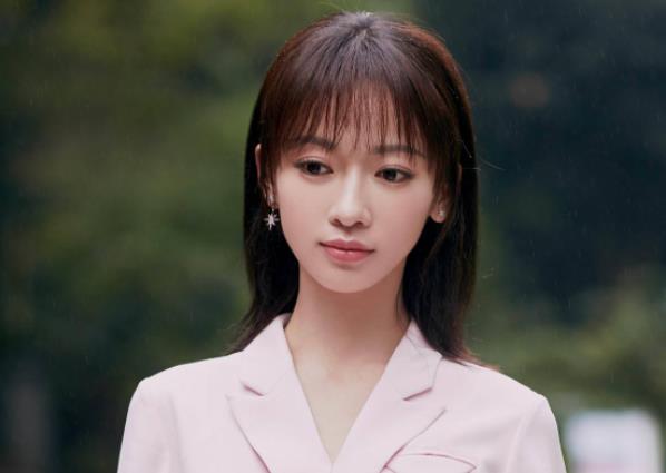 吴谨言综艺唱歌,吴谨言综艺有哪些