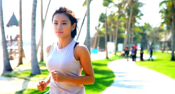 伊一和谁结婚了,伊一是哪里人