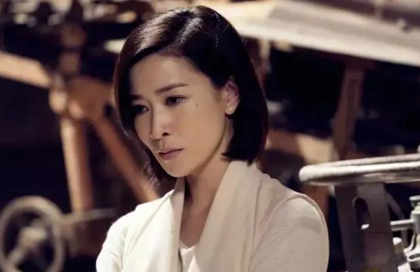 佘诗曼为何至今单身,佘诗曼年龄多大 佘诗曼为何至今单身,佘诗曼年龄多大