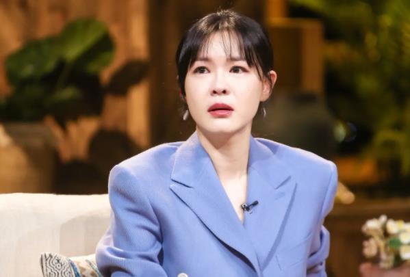 李艾的老公是谁,李艾简历年龄