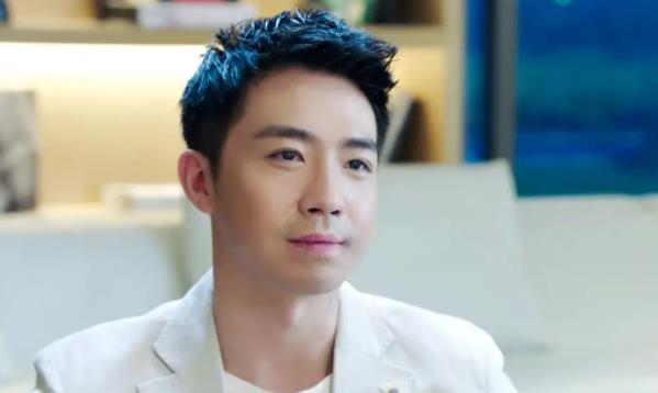 俞灏明是谁的老公,俞灏明现在几岁