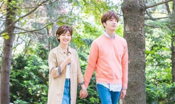 灰姑娘与四骑士是怎么样的结局,灰姑娘和四骑士具体剧情 灰姑娘与四骑士是怎么样的结局,灰姑娘和四骑士具体剧情